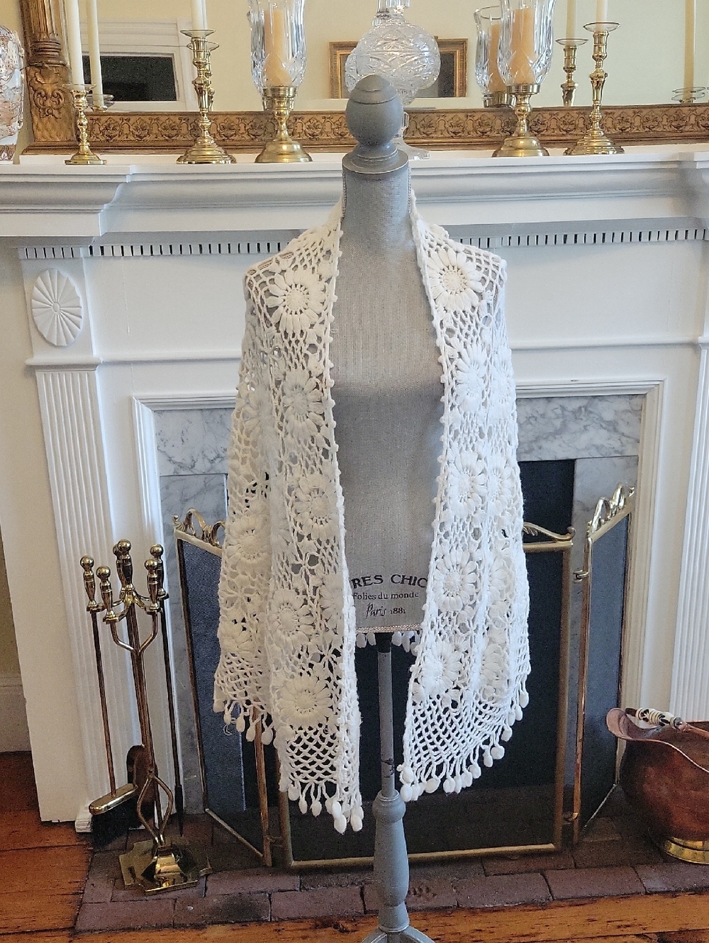 70's Sunflower Knit Shawl